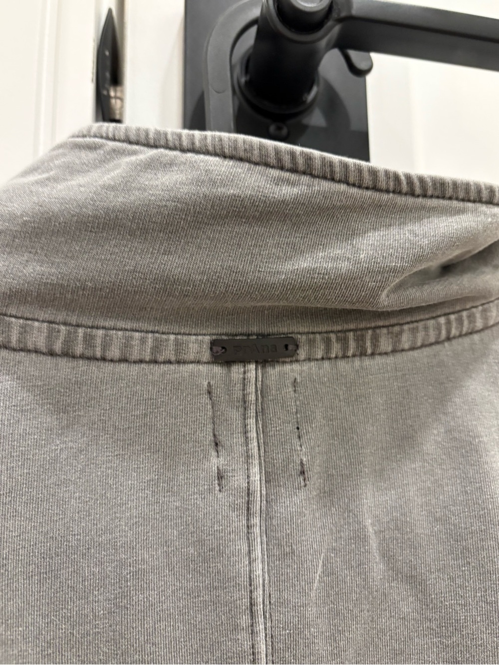 Prana Gray Set Size Small - Picture 10 of 12